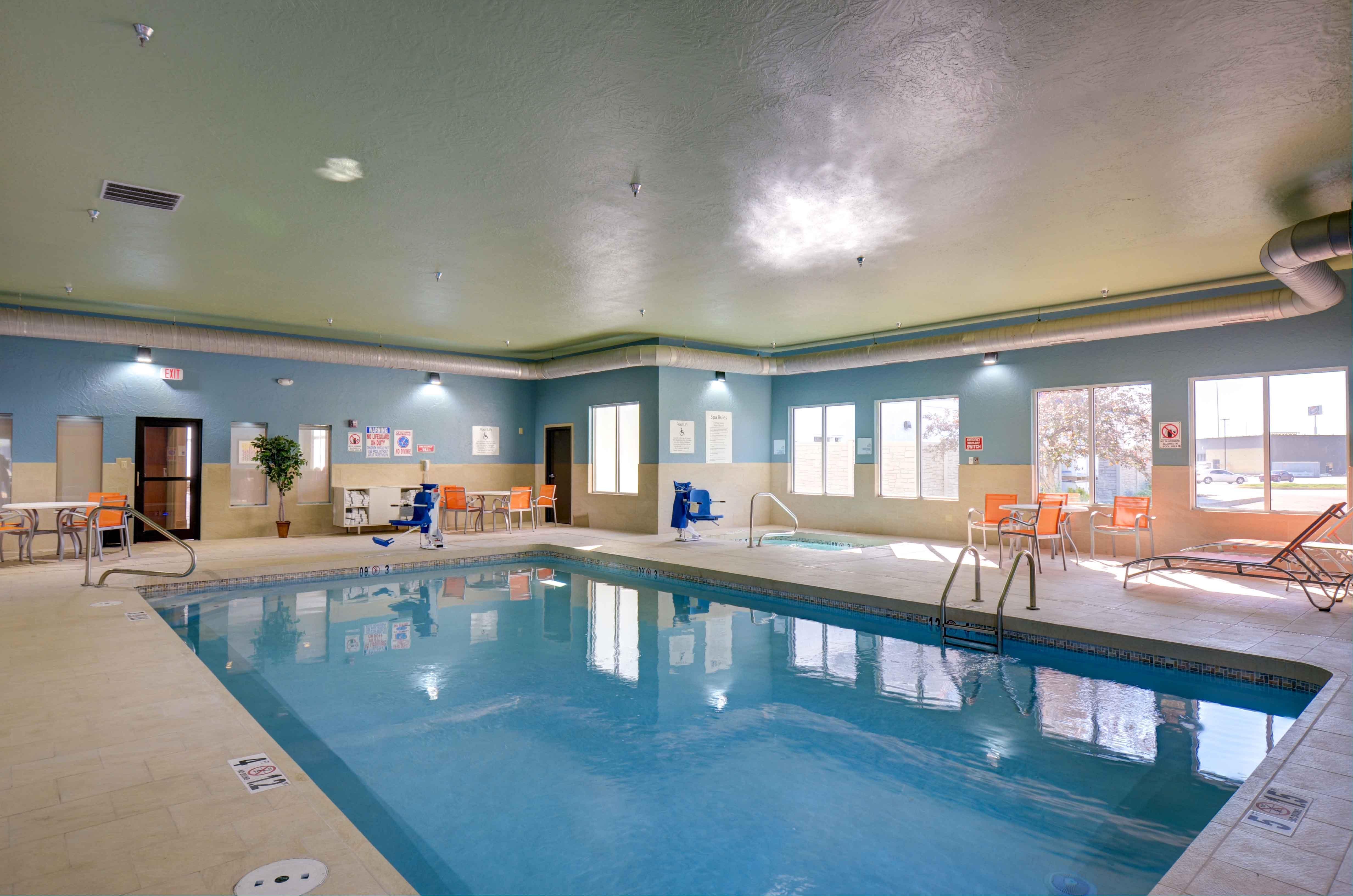 Holiday Inn Express & Suites North Platte By Ihg Buitenkant foto