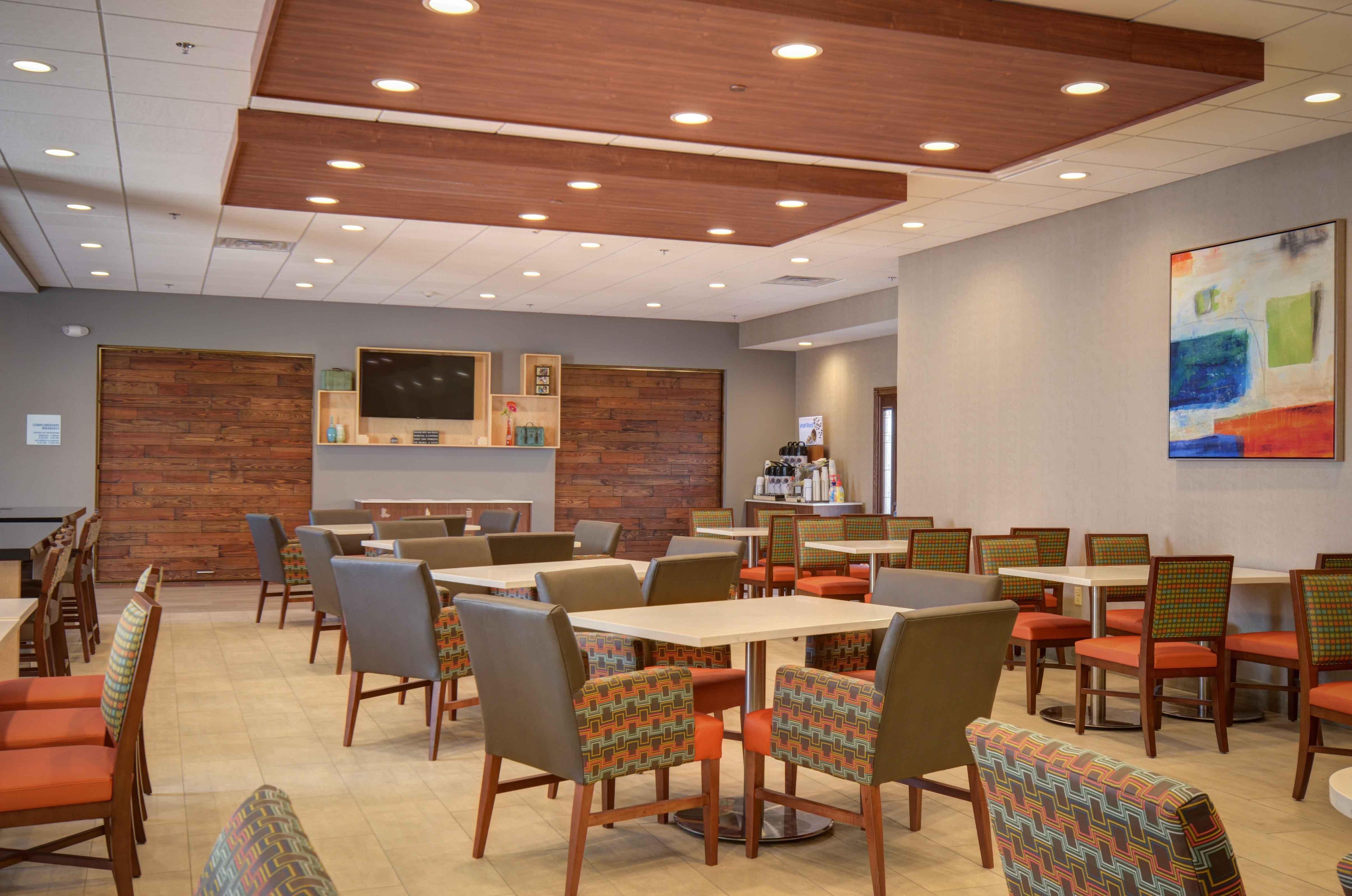 Holiday Inn Express & Suites North Platte By Ihg Buitenkant foto