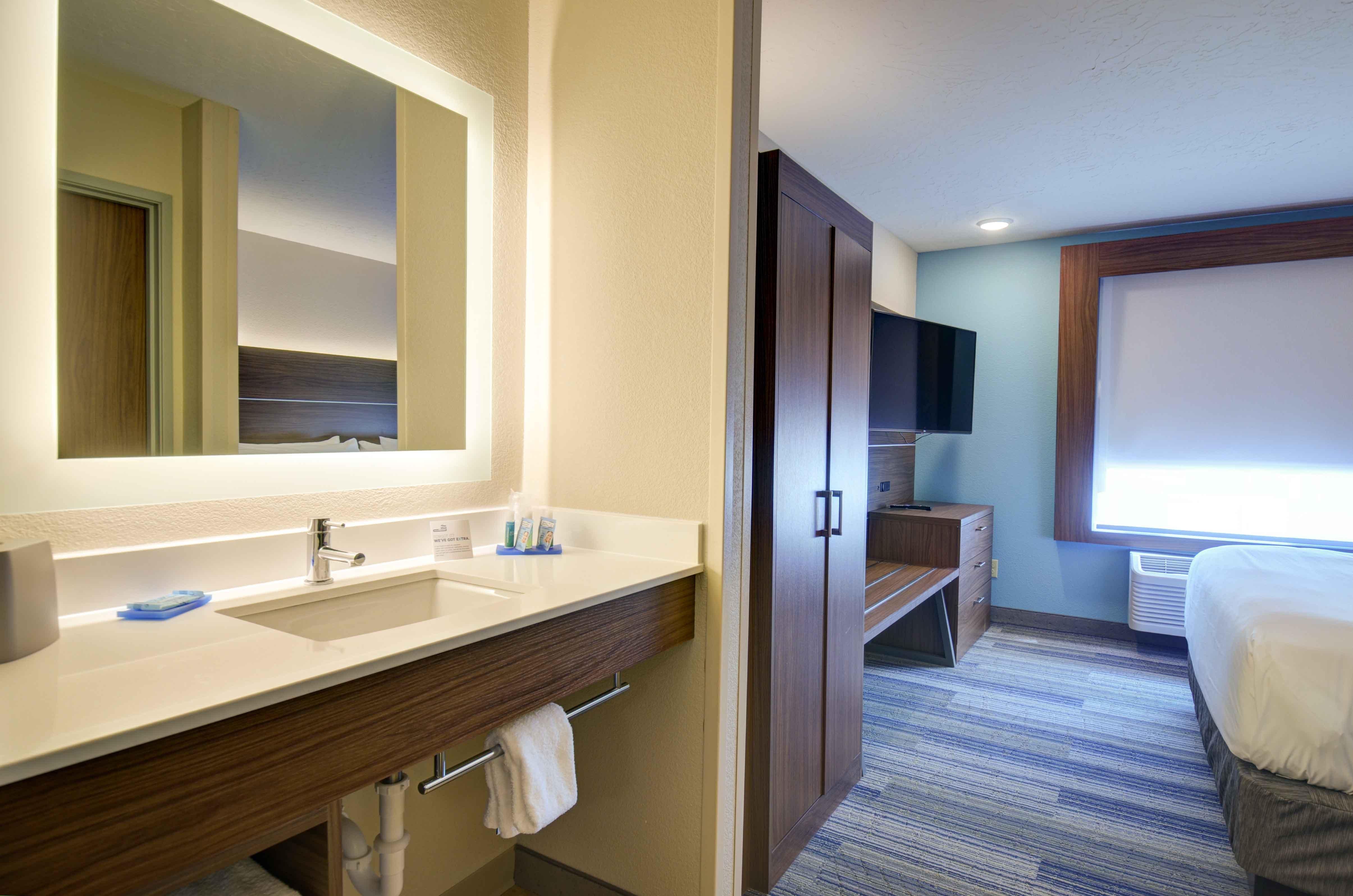 Holiday Inn Express & Suites North Platte By Ihg Buitenkant foto