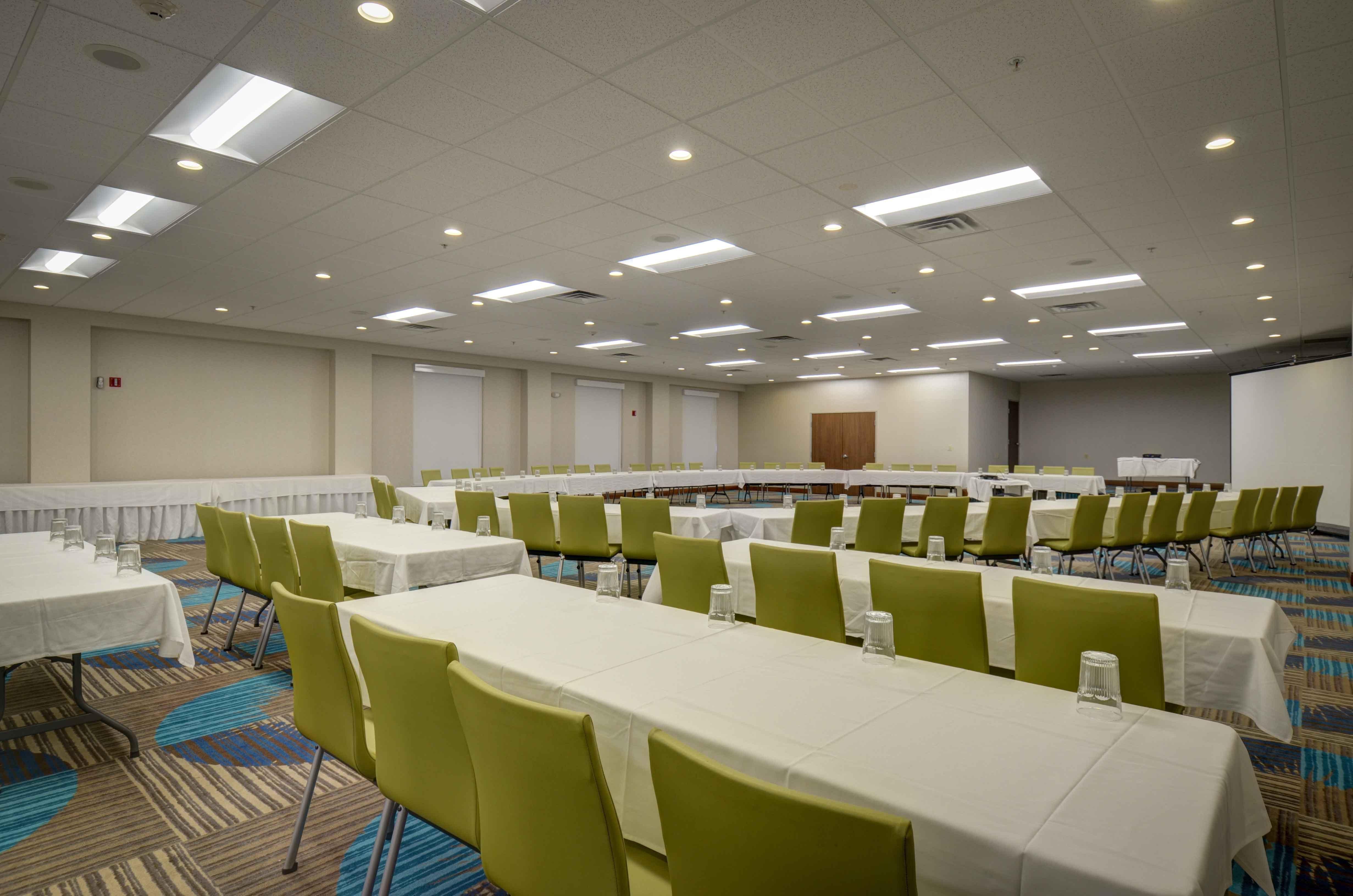 Holiday Inn Express & Suites North Platte By Ihg Buitenkant foto