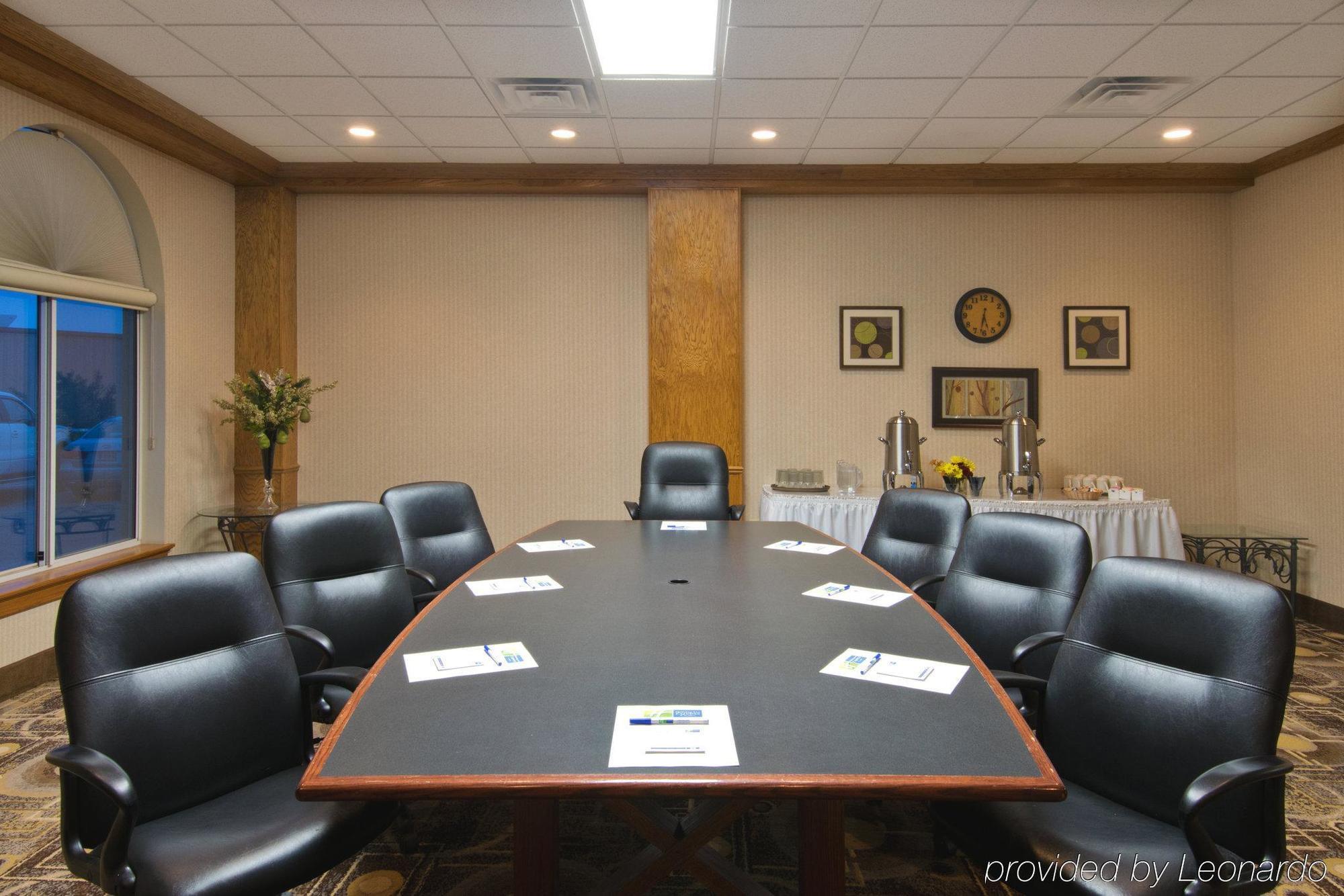 Holiday Inn Express & Suites North Platte By Ihg Buitenkant foto